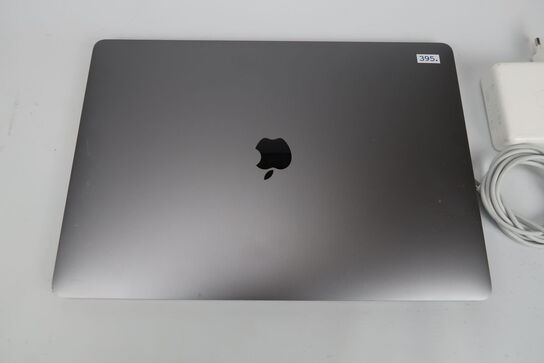 Apple MacBook Pro 15,4" i7-6700U