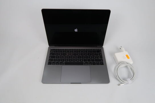 Apple MacBook Pro 13" Retina i7-7660