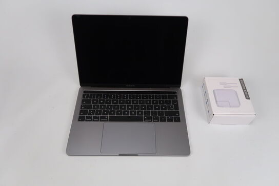 Apple MacBook Pro 13" IPS I5-7360U