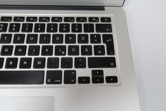 4 x MacBook - delvis / hel defekt - se bekrivelse af hver