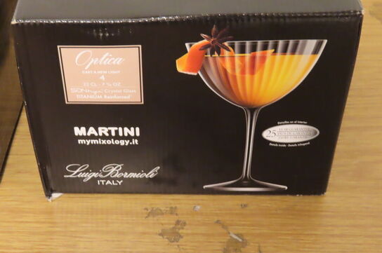 4 stk. Cognacglas + 4 stk. Martini glas