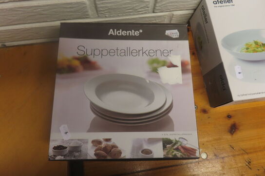 8 stk. Dybe tallerkener 