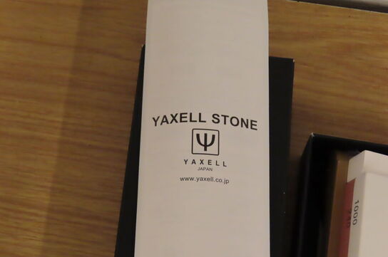 3 stk. Knive + slibesten 