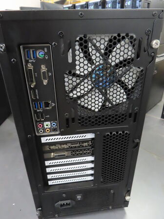 Selvbyg PC - Fractial Design