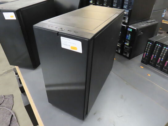 Selvbyg PC - Fractial Design