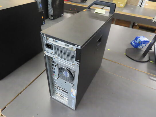 LENOVO - ThinkStation S30