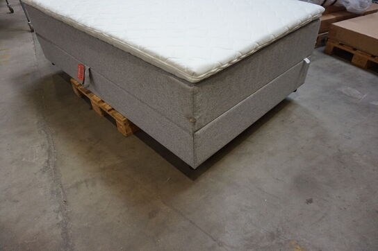 Nordisk Fjer B110 opbevaringsseng 120x200 cm 