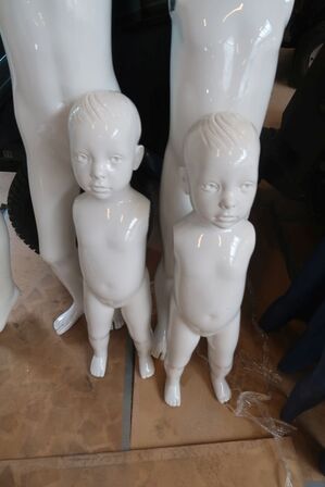 Mannequin dukker, hvide