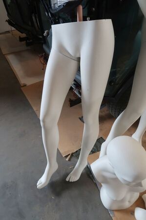 Mannequin dukker, hvide