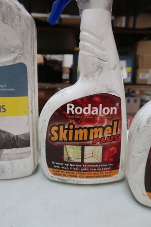 Grundrens og Rodalon skimmelfjerner