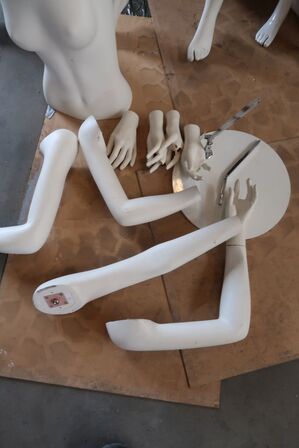 Mannequin dukker, hvide