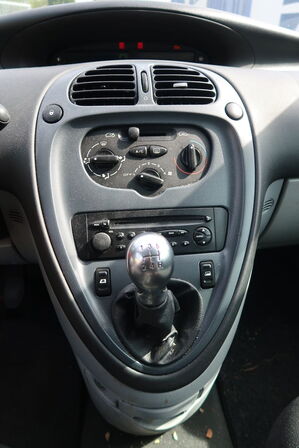 Personbil CITROËN Xsara Picasso 1,6 16V (Momsfri)