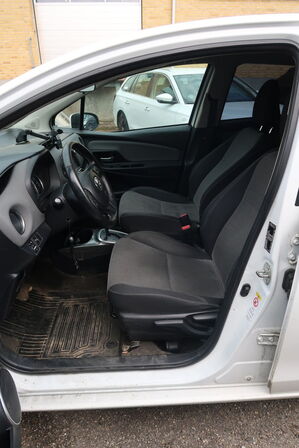 Varebil TOYOTA Yaris 1.5 Hybrid E-CVT