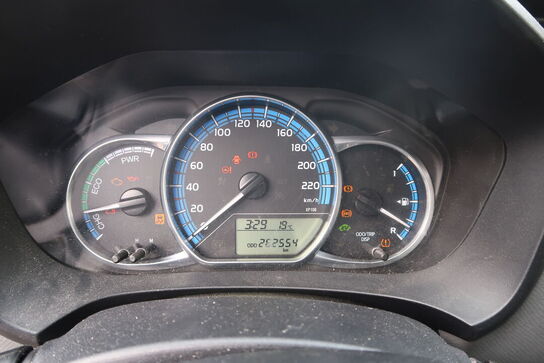 Varebil TOYOTA Yaris 1.5 Hybrid E-CVT