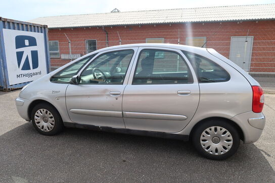 Personbil CITROËN Xsara Picasso 1,6 16V (Momsfri)