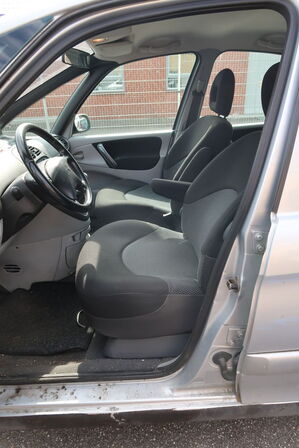 Personbil CITROËN Xsara Picasso 1,6 16V (Momsfri)