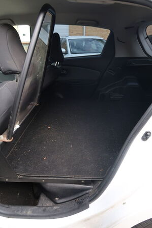 Varebil TOYOTA Yaris 1.5 Hybrid E-CVT