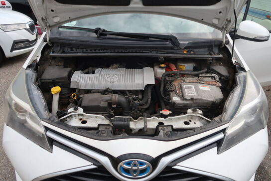 Varebil TOYOTA Yaris 1.5 Hybrid E-CVT