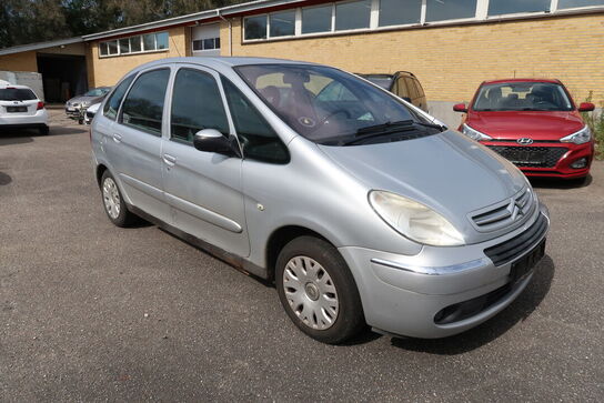 Personbil CITROËN Xsara Picasso 1,6 16V (Momsfri)