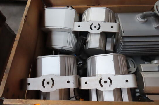 Palle med diverse lamper