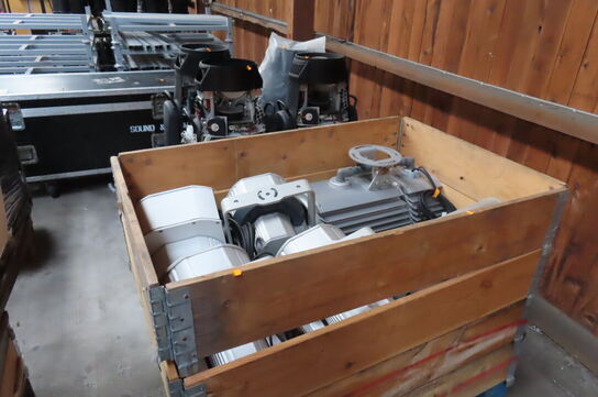 Palle med diverse lamper