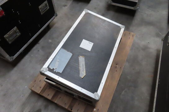 Flightcase med trackpod controller MARTIN mv.