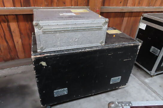 2 stk flightcase uden indhold