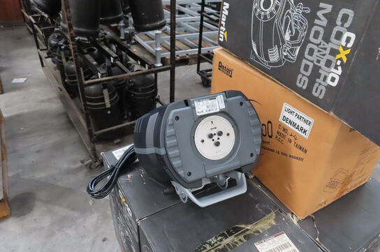 Palle med diverse lamper 