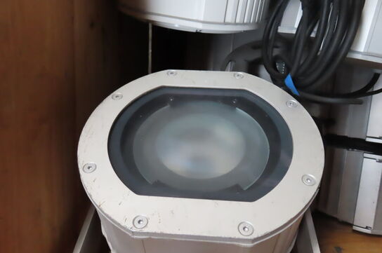 Palle med diverse lamper