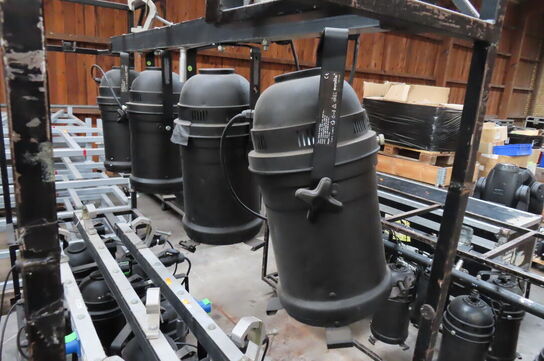 Stativ med 16 lamper