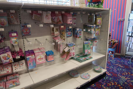 Div. Festtilbehør GURLI GRIS m.fl.