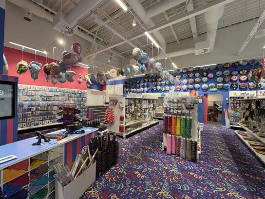 Partyland - PLDKRC ApS *Festtilbehør - Balloner - Ballonpumper m.m.*