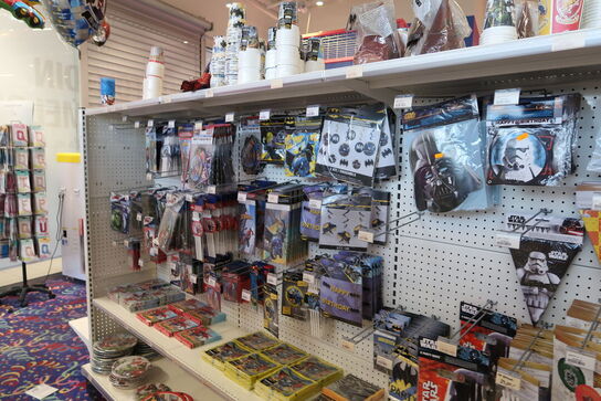 Div. Festtilbehør AVENGERS, SPIDER-MAN, BATMAN m.fl.