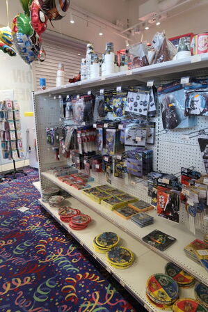 Div. Festtilbehør AVENGERS, SPIDER-MAN, BATMAN m.fl.