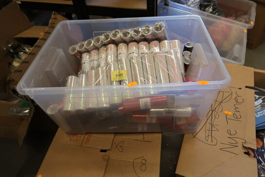 2 stk. kasser med div. Terpentiner m.m.