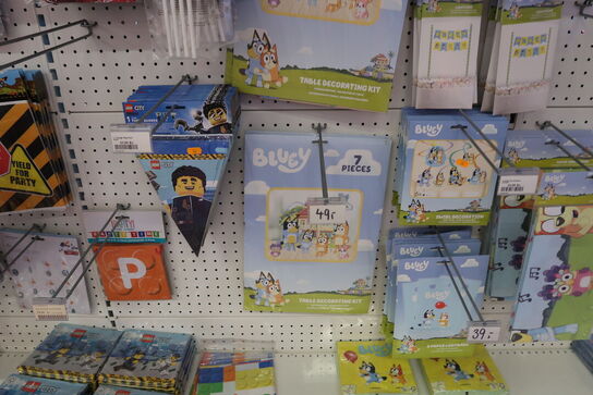 Div. Festtilbehør, BLUE, STITCH m.fl.