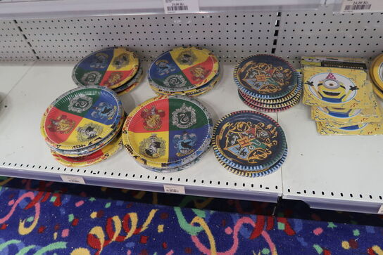 Div. Festtilbehør HARRY POTTER, MINIONS m.fl.