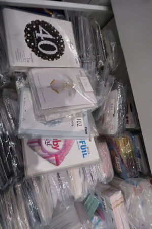 Div. Balloner med motiv m.m. i skuffer