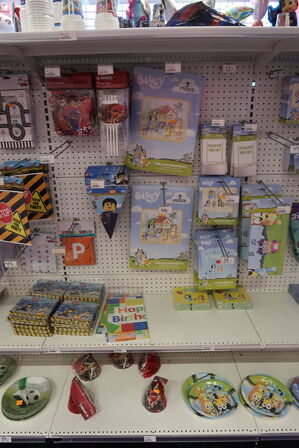 Div. Festtilbehør, BLUE, STITCH m.fl.