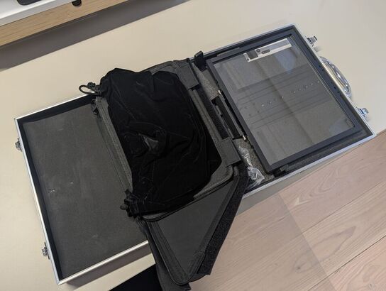 X17 Remote Teleprompter NEWEER