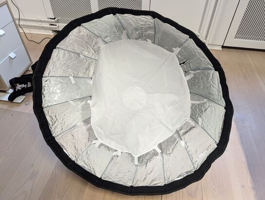 SL100D Light and QR-P90 Quick Release Parabolic Softbox - GODOX