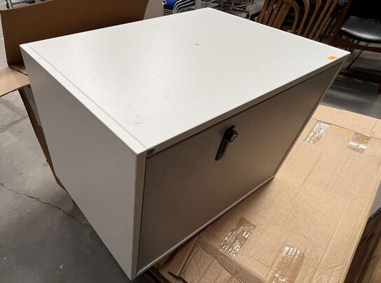 Skab med kodelås  CUBE DESIGN