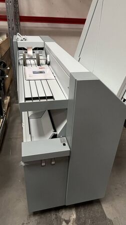 Folde- og falsemaskine.  ESTEFOLD. Model 4311