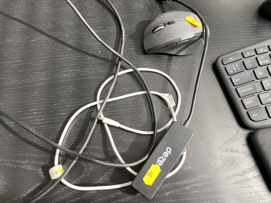 Skærm DELL U2719D tastatur, mus 