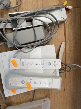 Nintendo Wii med spil (se foto)