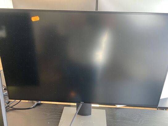 2 stk skærme DELL U2719D/U2715H, tastatur & mus