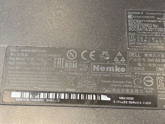 Bærbar computer DELL P82FOO1