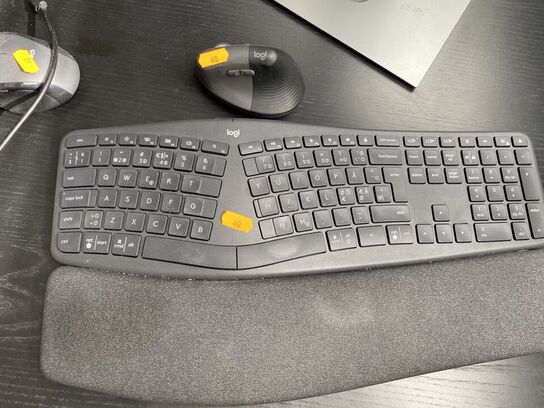 Skærm DELL U2719D tastatur, mus 