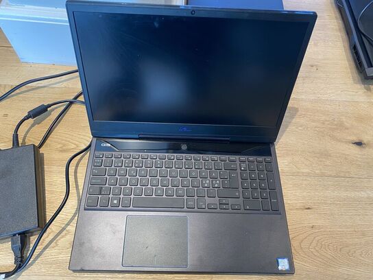 Bærbar computer DELL P82FOO1