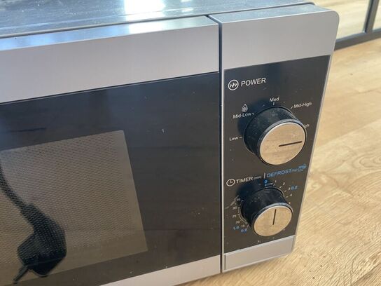 Mikroovn SHARP & sodavandmask. Nordic Sense